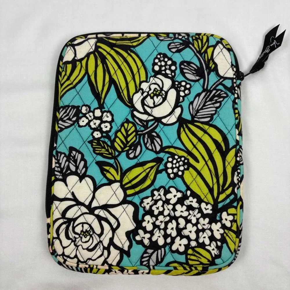 Vera Bradley iPad Tablet Sleeve Island Blooms Print (Retired) Blue Green Quilted